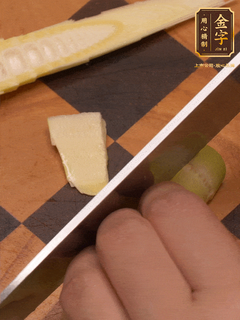 雷筍，剝?nèi)ネ鈿ぃ谐啥?>
					</div>
					<span>步驟 3/7</span>
					<p>雷筍，剝?nèi)ネ鈿ぃ谐啥?/p>
				</li><li>
					<div   id=